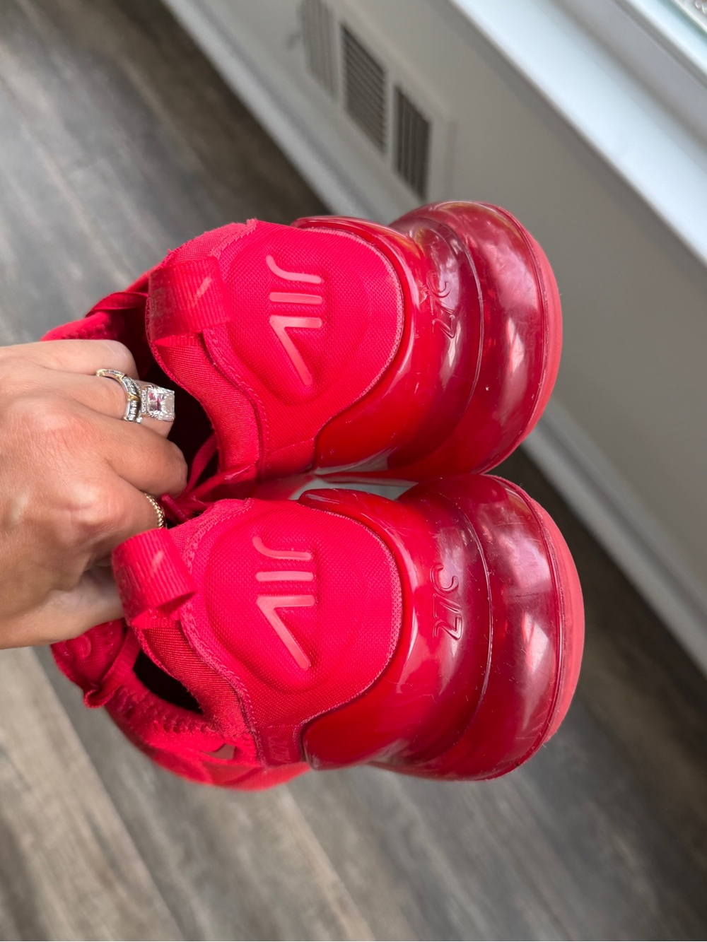Nike air max 270 triple red sneakers shoes 8 - Picture 4 of 6